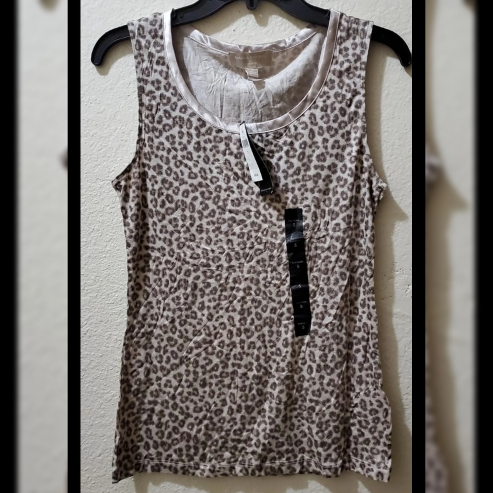 Banana Republic Top NWT